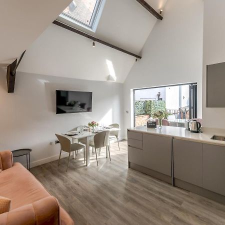 Pass The Keys Dahlia Contemporary Town Centre Apartment Shrewsbury Eksteriør bilde
