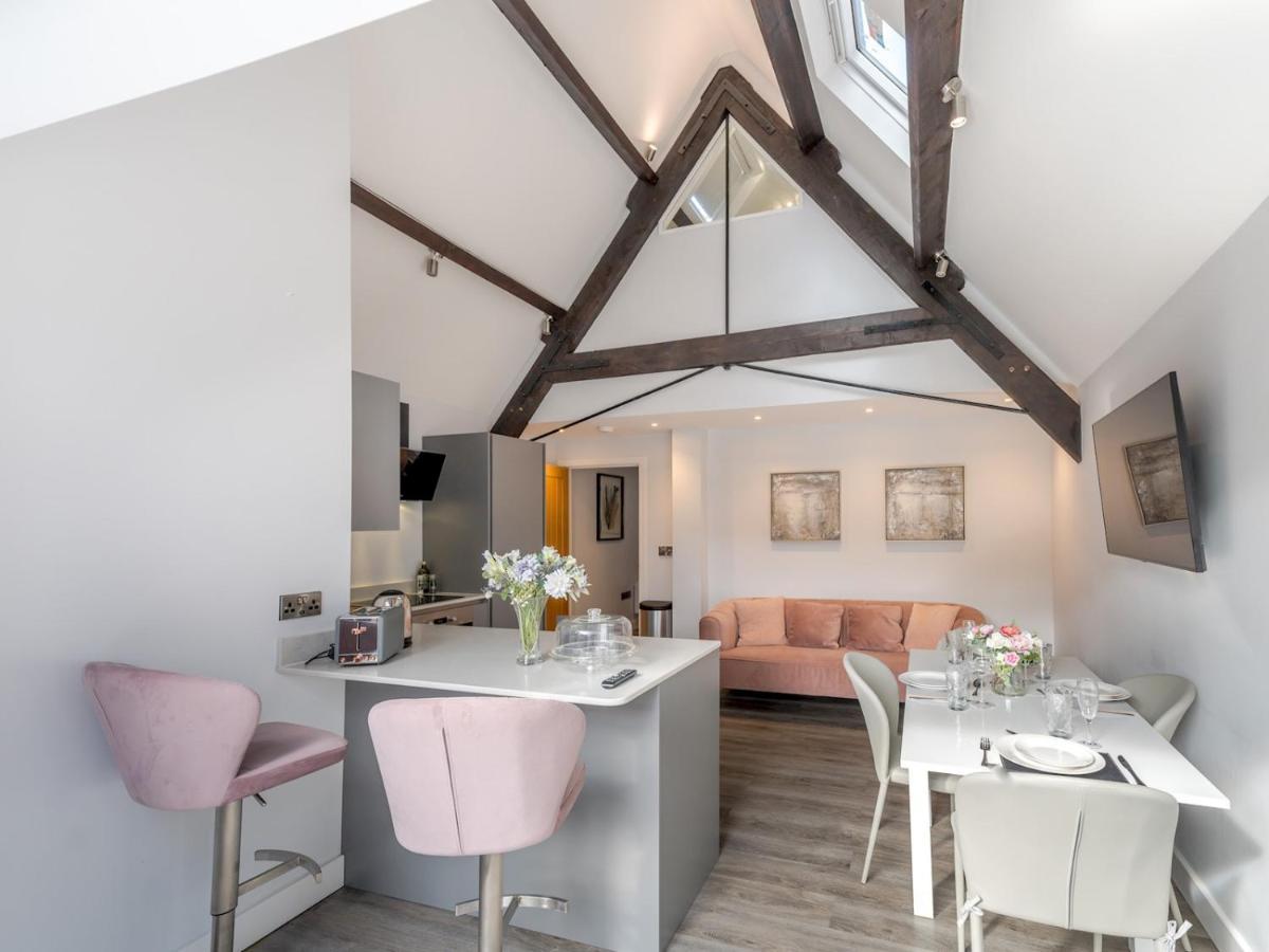 Pass The Keys Dahlia Contemporary Town Centre Apartment Shrewsbury Eksteriør bilde