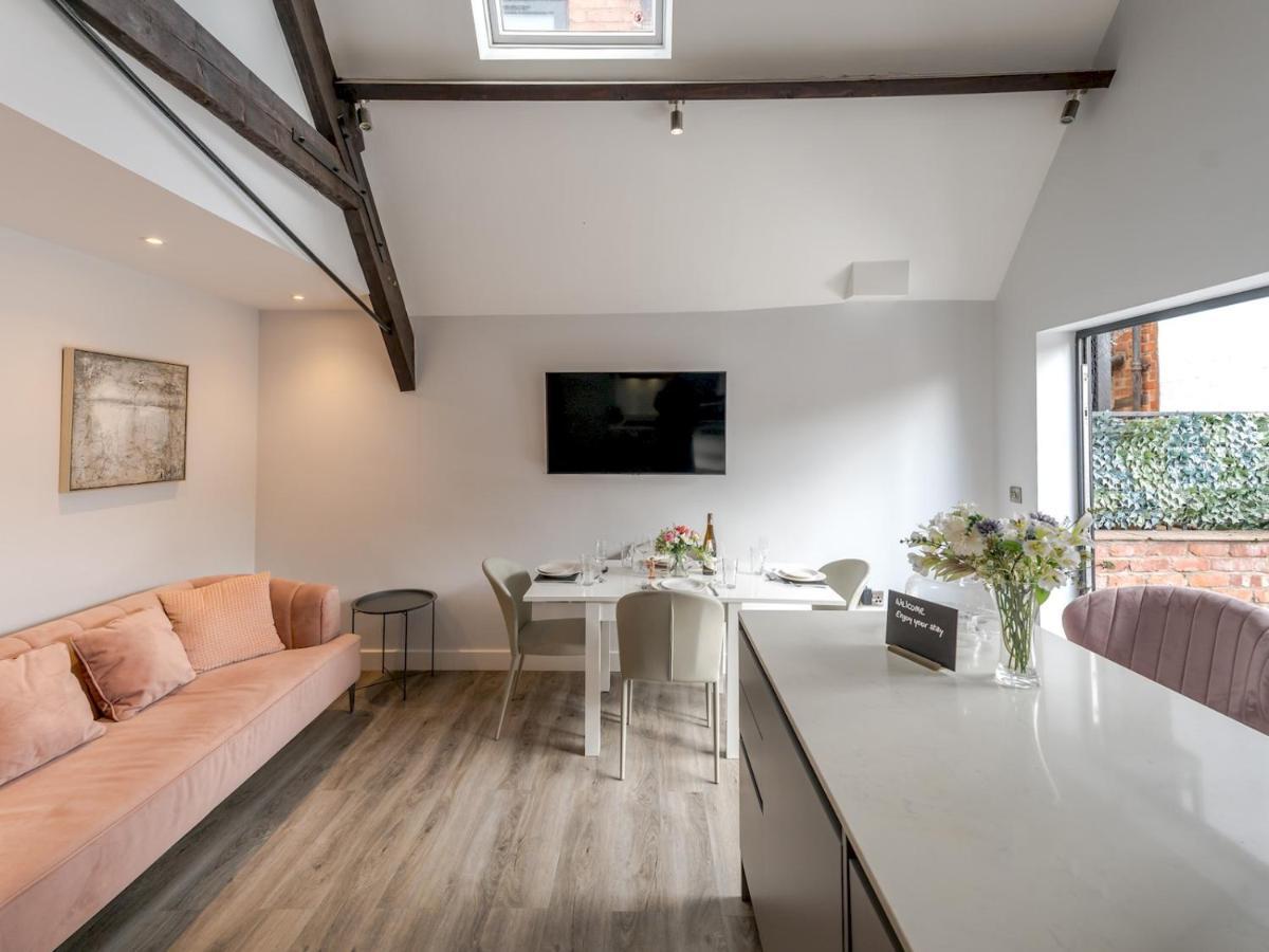 Pass The Keys Dahlia Contemporary Town Centre Apartment Shrewsbury Eksteriør bilde